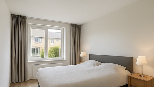 Moderne tussenwoning met diepe tuin in rustige buurt